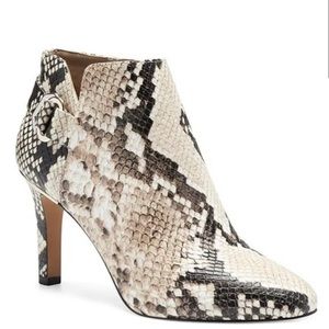 Vince Camuto Leeva Snakeprint Bootie 6.5